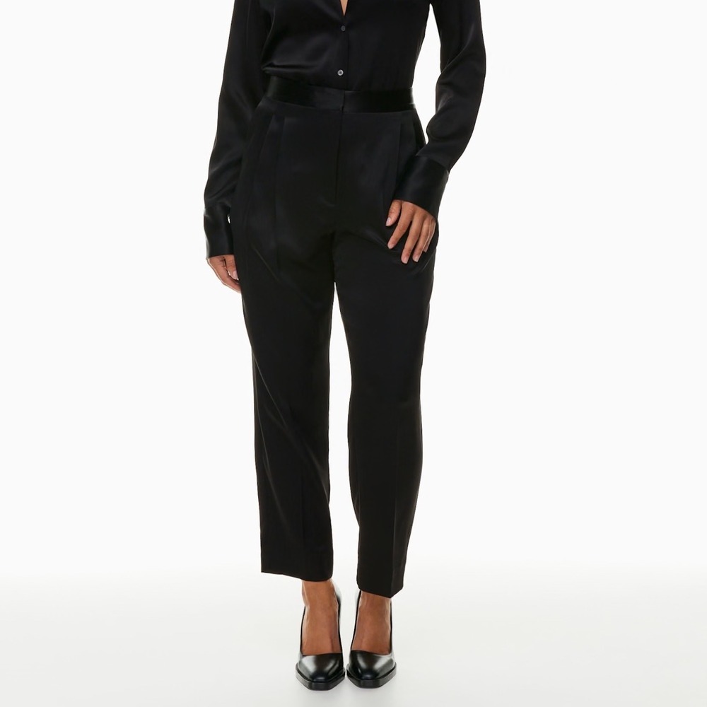 Aritzia | Babaton | Vogue Satin High Rise Straight Leg Pleated Pant Size 8